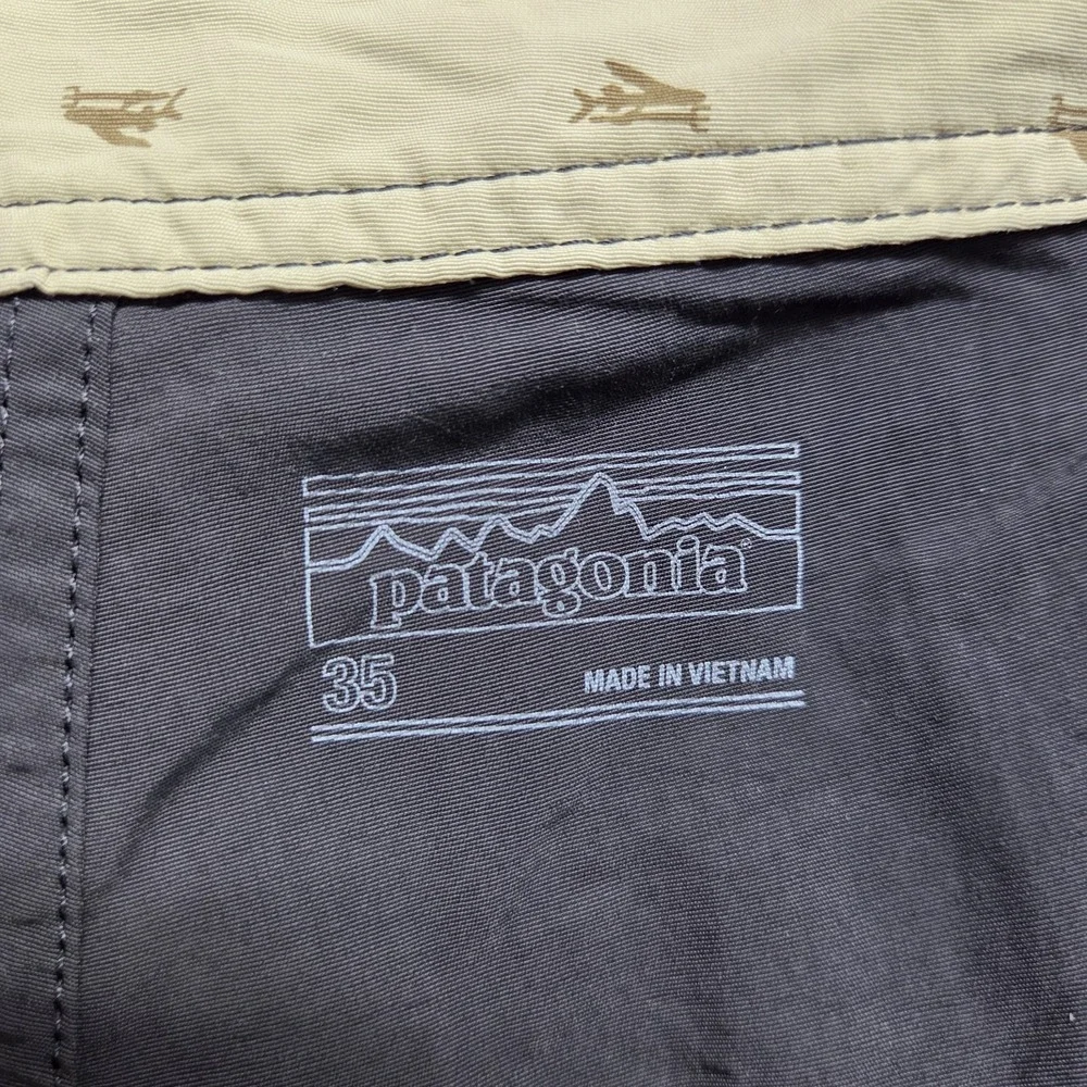 Patagonia Wavefarer Board Shorts Men 35 Black Nylon Swim Worn Wear Unlined